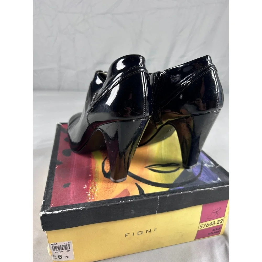 Fioni‎ Womens Ankle Boots Size 6.5 Black Patent Heeled Booties Chic Minimalist